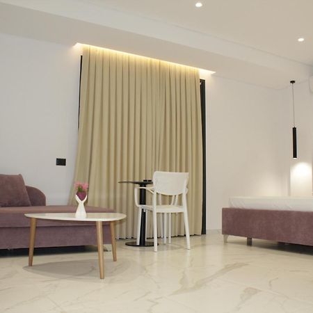 Vila Mia Sarandë Buitenkant foto